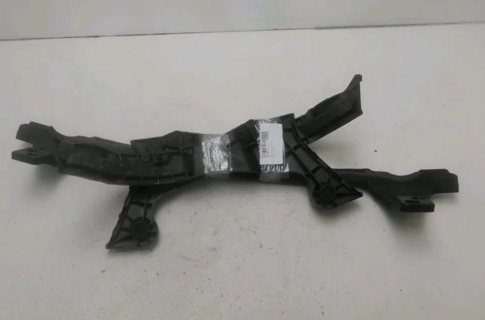 Absorbeur pare-choc arrière Audi Q3 (F3B) 35 tdi (2018) occasion