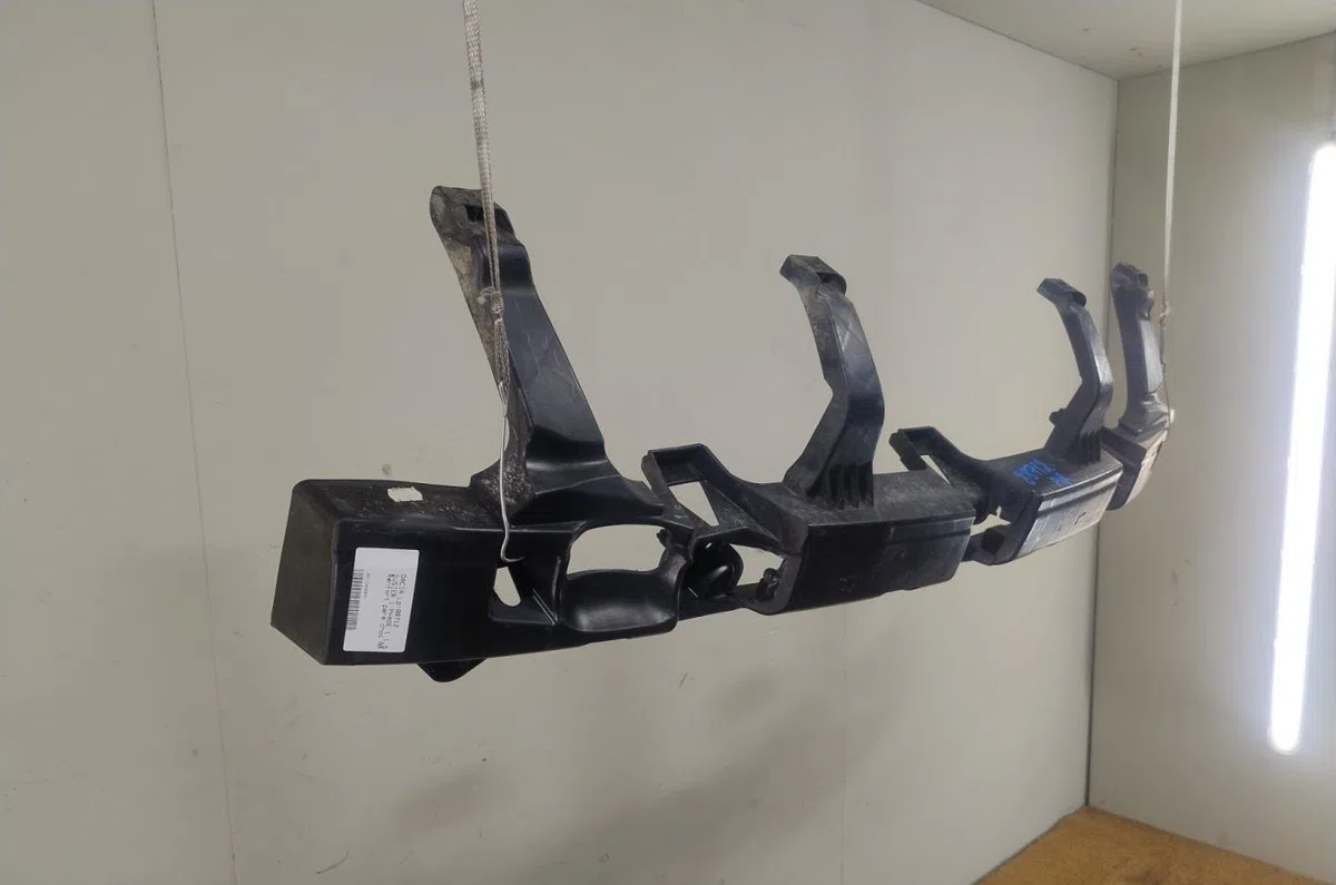 Absorbeur pare-choc arrière Dacia DUSTER (HS_) 1.5 dci (hsaj) (2010-2018) occasion