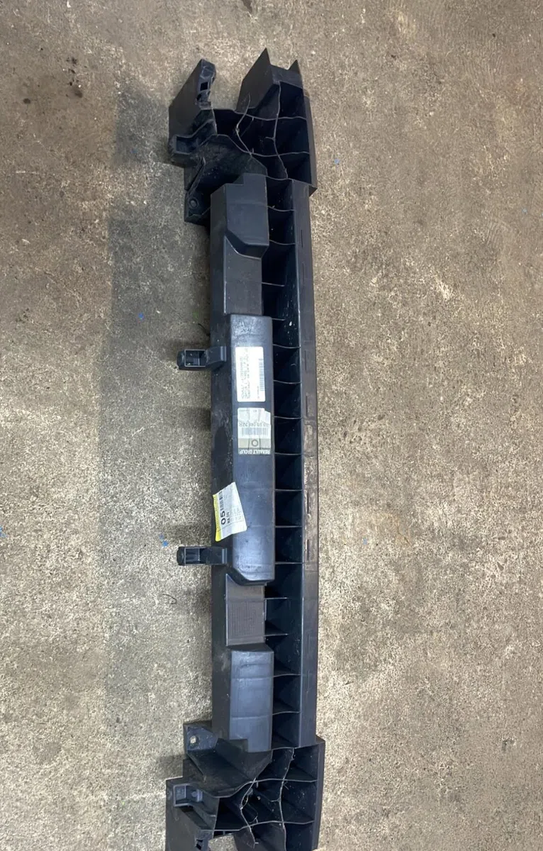 Absorbeur pare-choc arrière RENAULT CAPTUR 1 PHASE 1 occasion