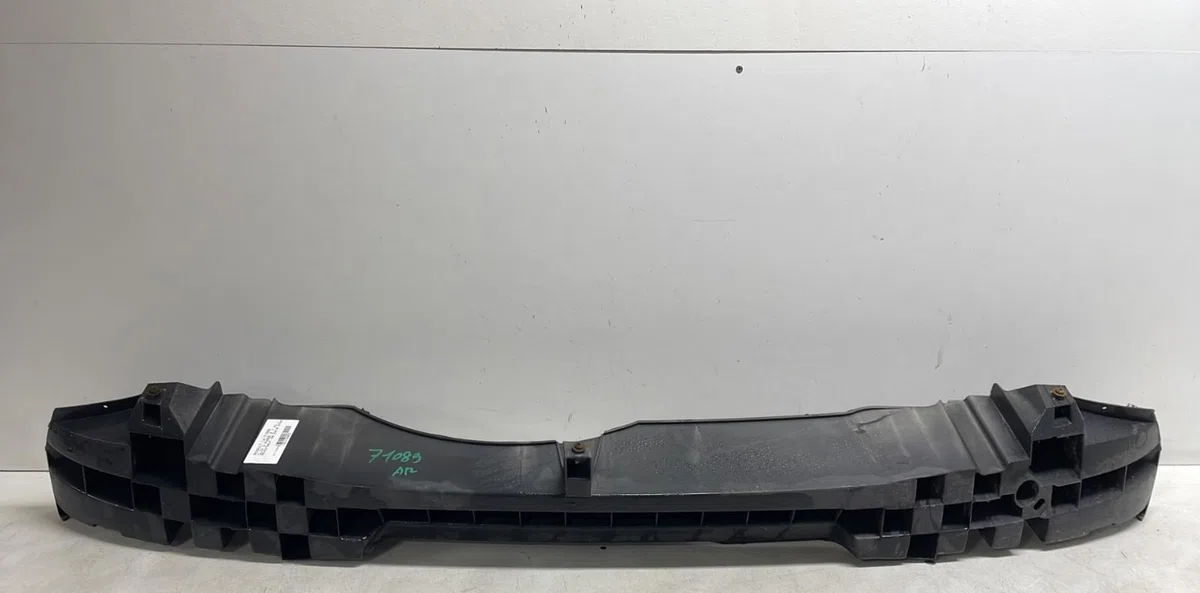 Absorbeur pare-choc arrière Renault CLIO III (BR0-1, CR0-1) 1.4 16v (2005-2012) occasion