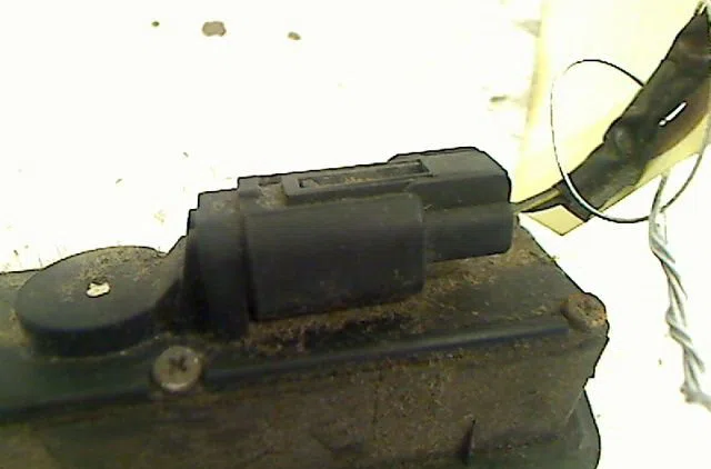Actionneur serrure hayon Ford C-MAX (DM2) 1.6 tdci (2007-2010) occasion