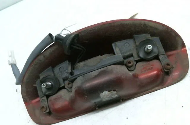 Actionneur serrure hayon Nissan MICRA III (K12) 1.2 16v (2003-2010) occasion