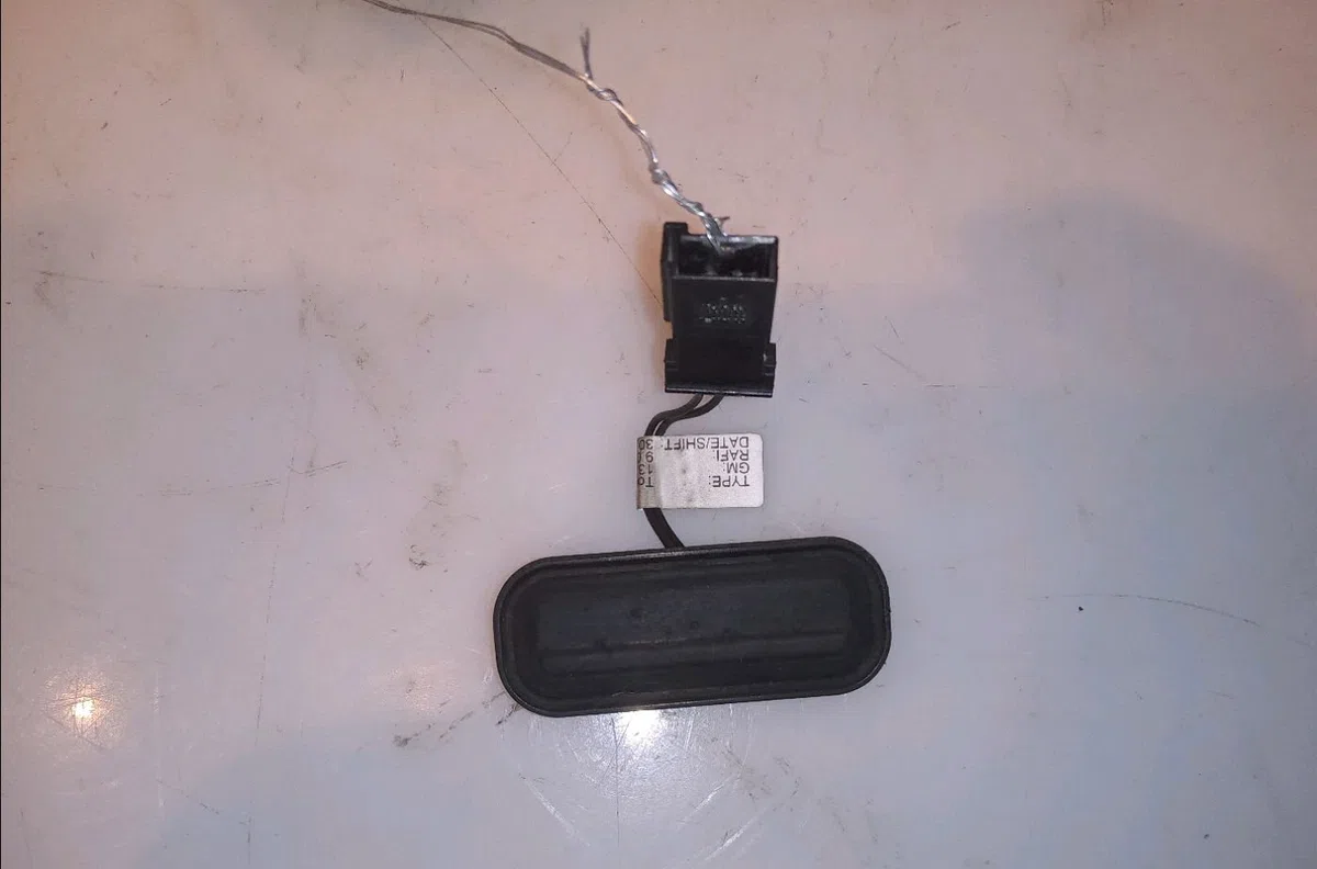 Actionneur serrure hayon Opel ASTRA J (P10) 1.7 cdti (68) (2009-2015) occasion