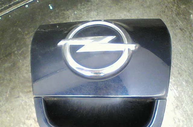Actionneur serrure hayon Opel ASTRA J (P10) 2.0 cdti (68) (2009-2015) occasion
