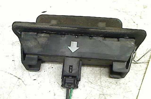 Actionneur serrure hayon Renault ESPACE IV (JK0-1_) 2.2 dci (jk0h) (2002-2006) occasion