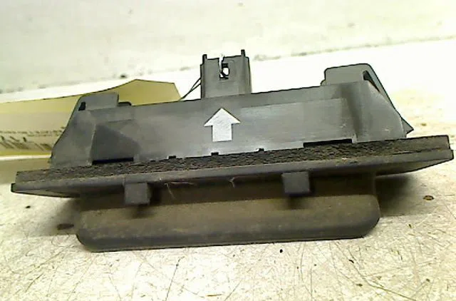 Actionneur serrure hayon Renault LAGUNA II Grandtour (KG0-1_) 1.9 dci (kg05) (2004-2005) occasion