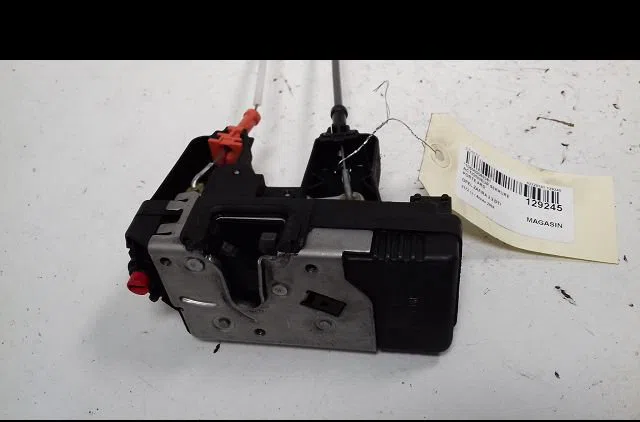 Actionneur serrure porte ard Opel ZAFIRA A Monospace (T98) 2.2 dti 16v (f75) (2002-2005) 5 portes occasion