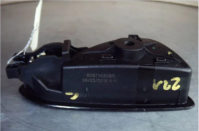 Actionneur serrure porte avg Renault CLIO V (B7_) 1.0 tce 100 (b7mt) (2019) occasion