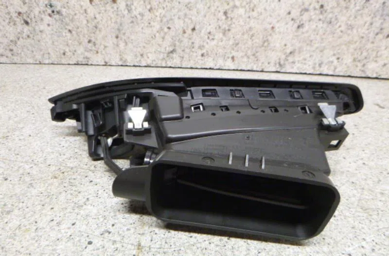 Aerateur tableau de bord avant gauche pour PEUGEOT 208 1 PHASE 2