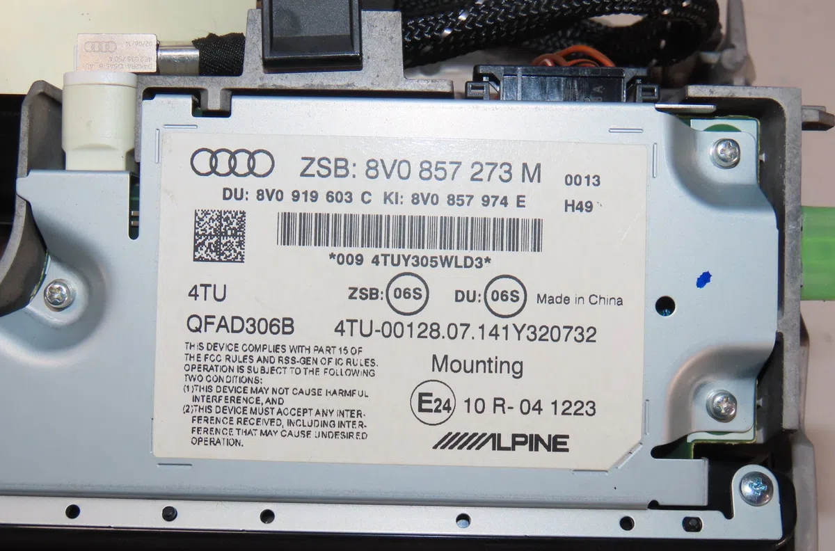 Afficheur digital Audi A3 Sportback (8VA, 8VF) 1.6 tdi (2012) occasion