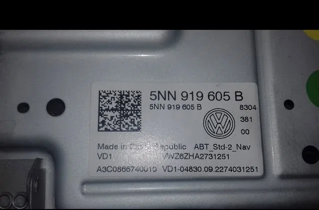 Afficheur digital Volkswagen T-CROSS (C11) 1.0 tsi (2018) occasion