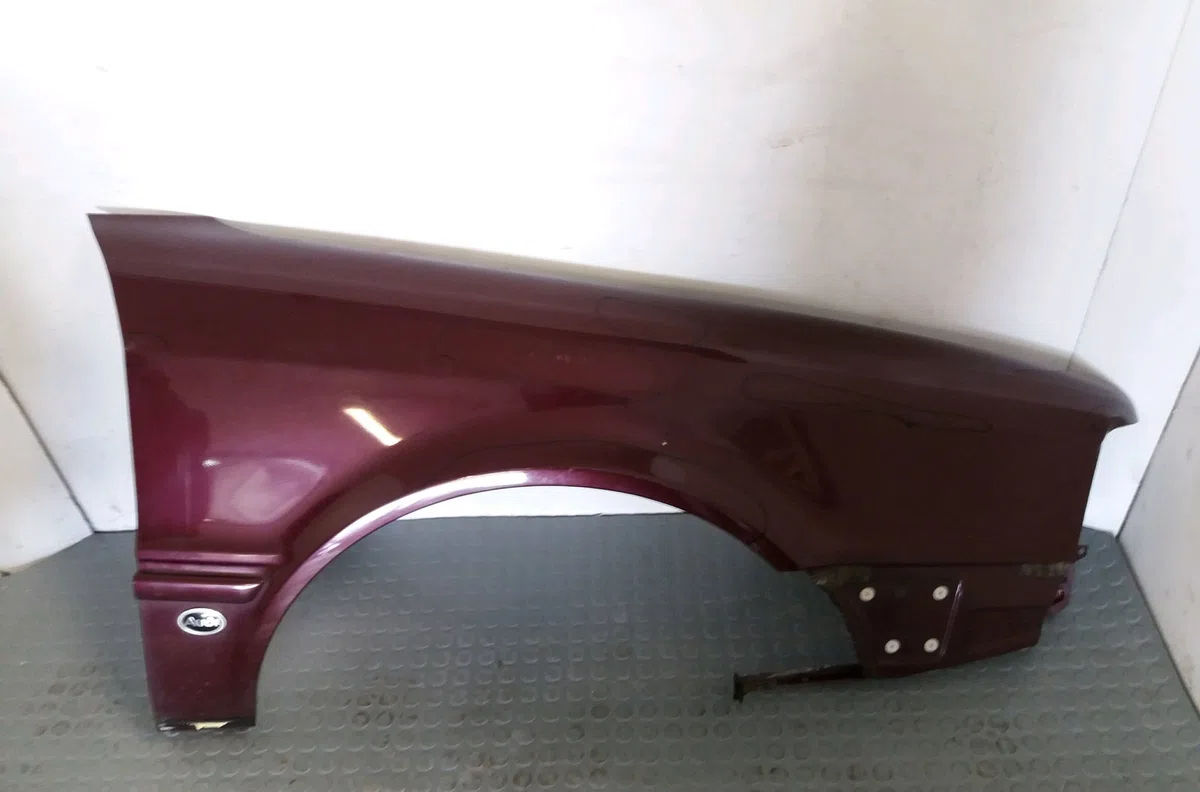 Aile avant droite Audi 80 B4 A trois volumes (8C2) 1.6 e (1993-1994) occasion