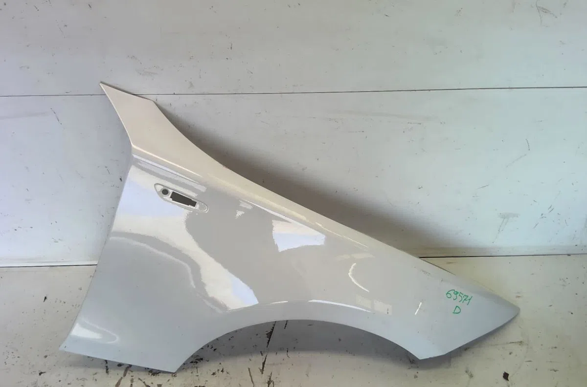Aile avant droite Bmw 1 (E87) 118 d (2004-2007) 5 portes occasion