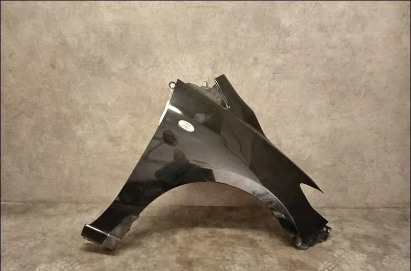 Aile avant droite Mazda 5 (CR19) 2.0 cd (cr19) (2005-2010) occasion