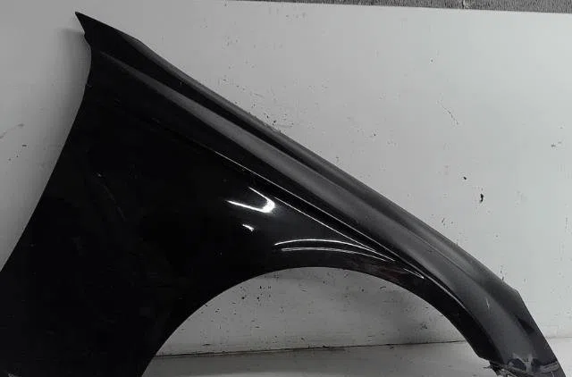 Aile avant droite Mercedes-benz CLS (C219) Cls 500 (219.375) (2004-2010) occasion