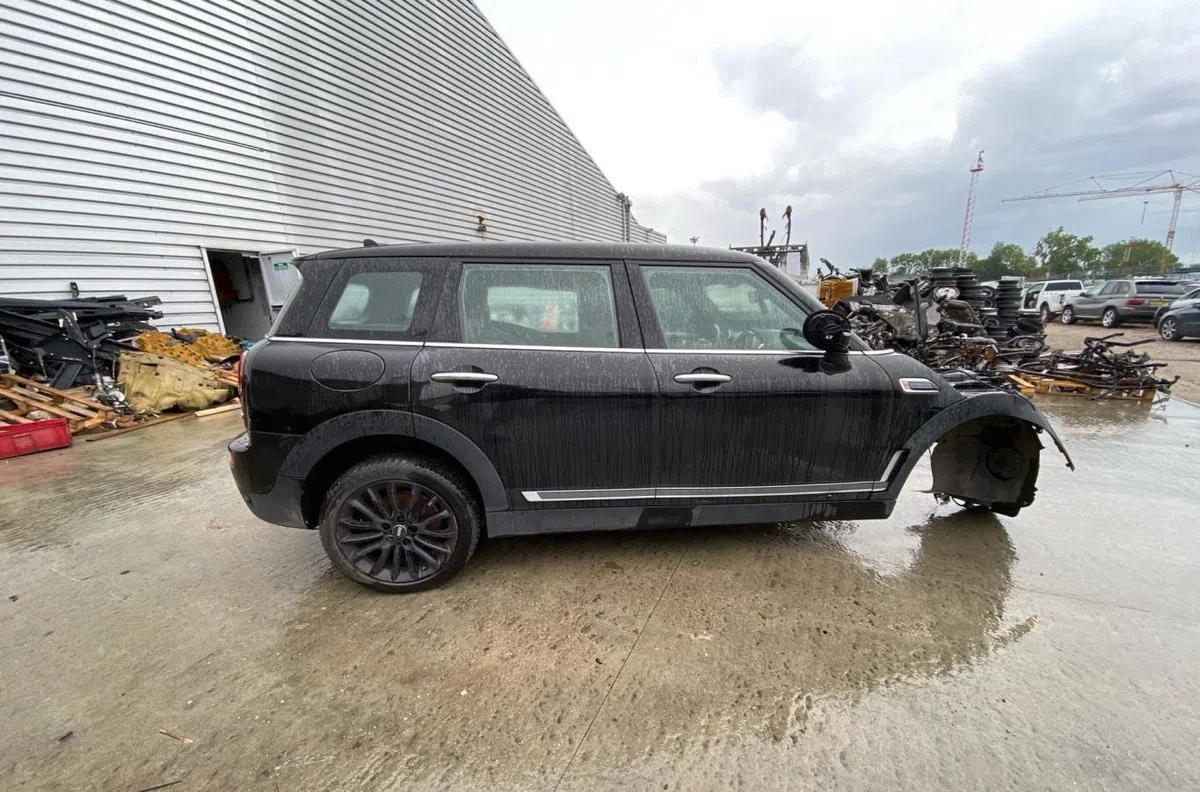 Aile avant droite MINI MINI 3 F54 CLUBMAN PHASE 2 BREAK occasion