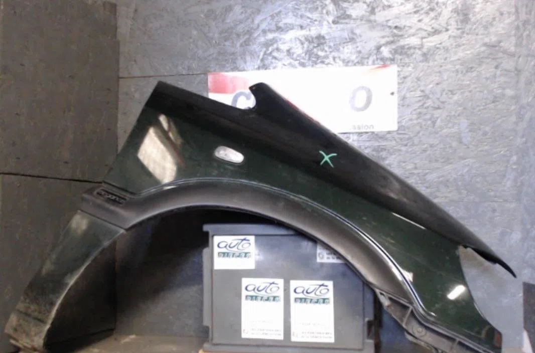 Aile avant droite Opel ZAFIRA A Monospace (T98) 2.0 dti 16v (f75) (2000-2005) 5 portes occasion