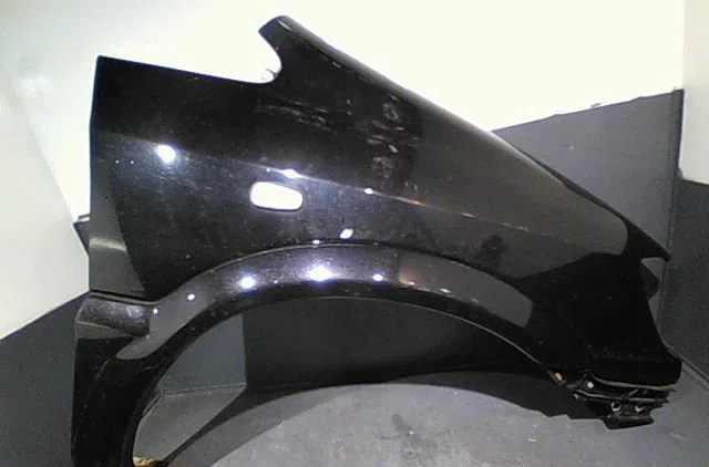 Aile avant droite Opel ZAFIRA A Monospace (T98) 2.2 dti 16v (f75) (2002-2005) 5 portes occasion