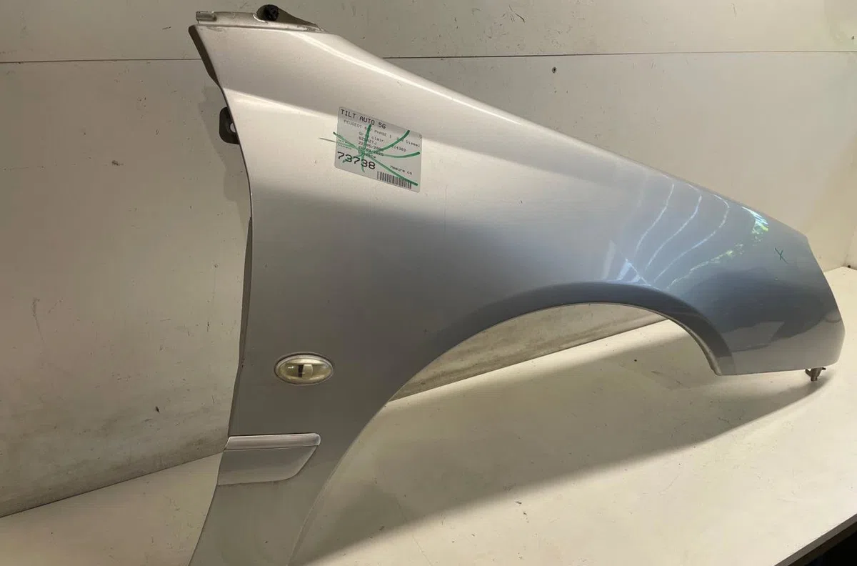 Aile avant droite Peugeot 607 (9D, 9U) 2.2 hdi (2000-2006) occasion