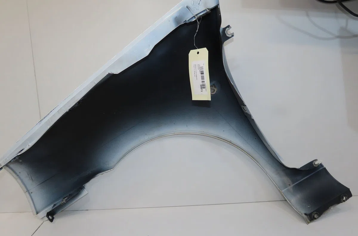 Aile avant droite Renault CLIO II (BB_, CB_) 1.2 lpg (bb0a, cb0a) (1999-2001) occasion