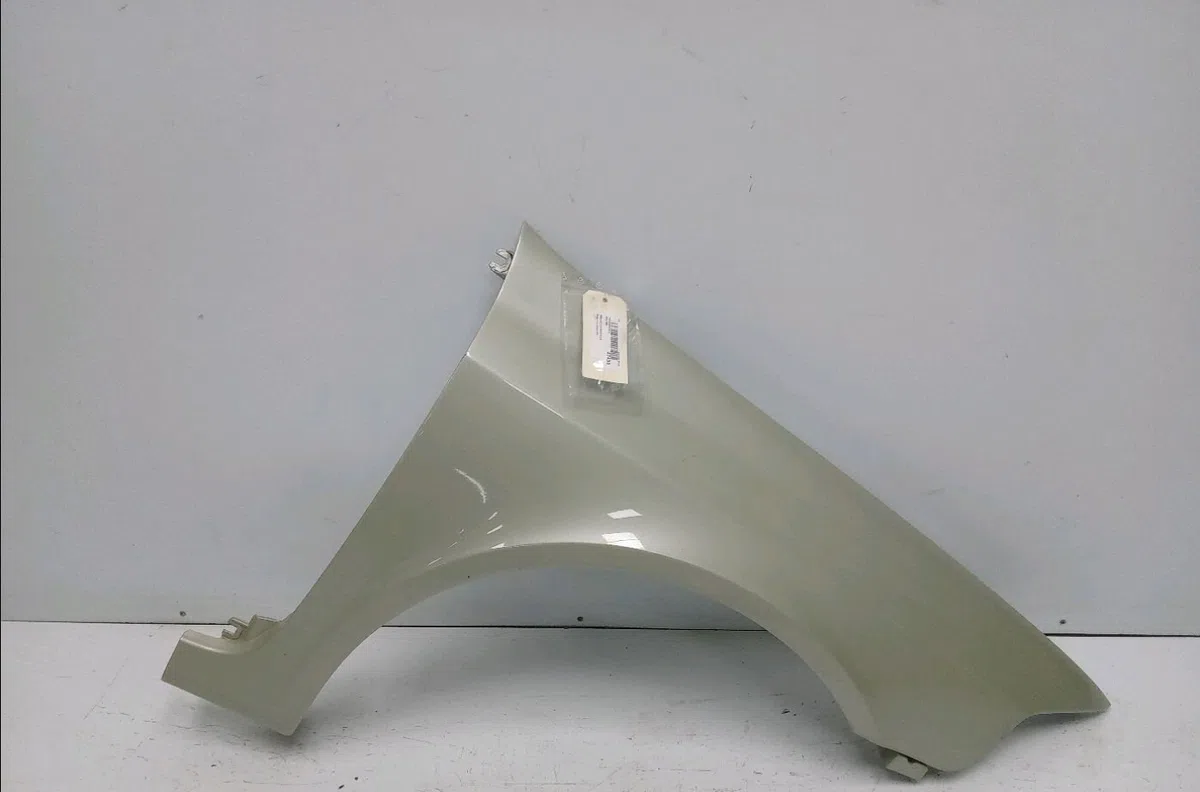 Aile avant droite Renault LAGUNA II (BG0-1_) 1.8 16v (bg04, bg0b, bg0c, bg0v) (2001-2005) occasion