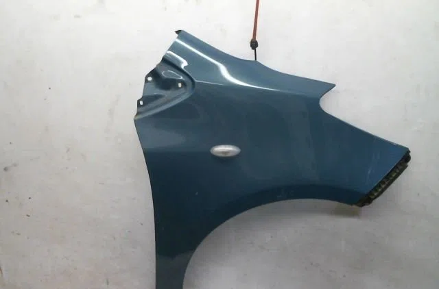 Aile avant droite Toyota YARIS (_P9_) 1.3 vvt-i (scp90_) (2005-2010) occasion