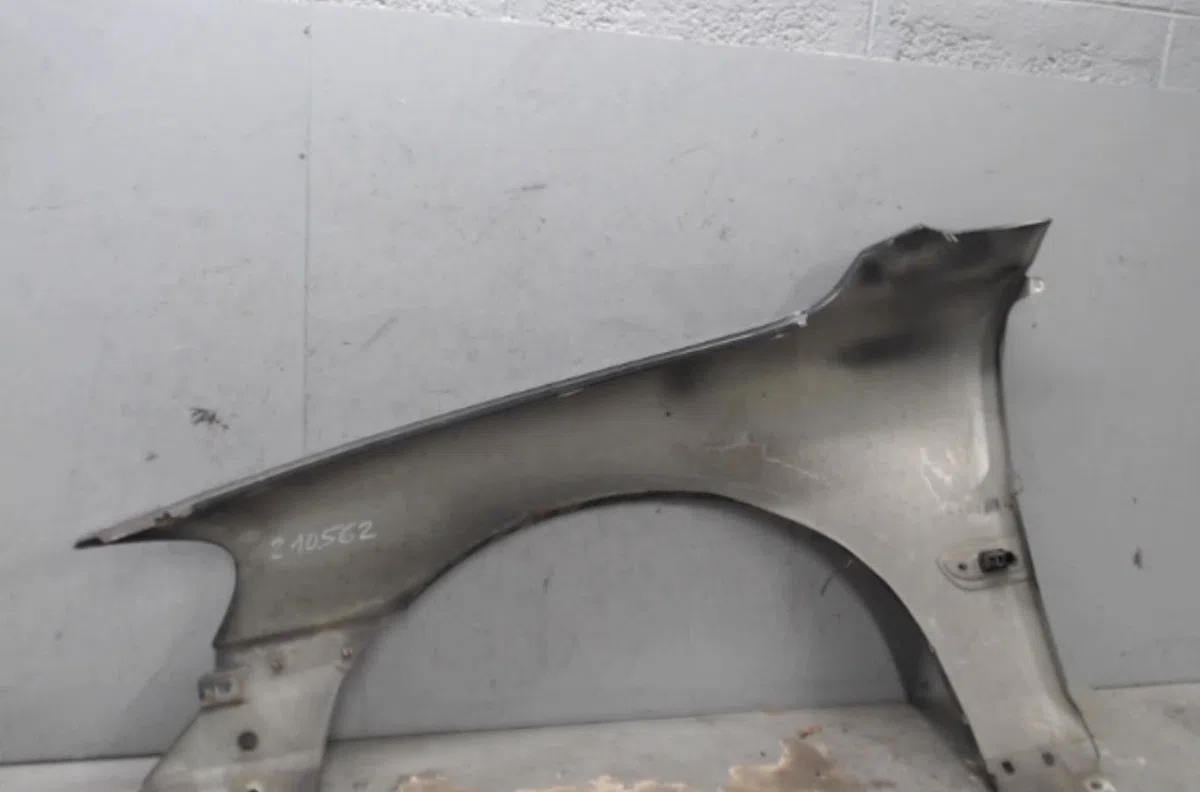 Aile avant droite Volvo S60 I (384) D5 (2001-2010) occasion