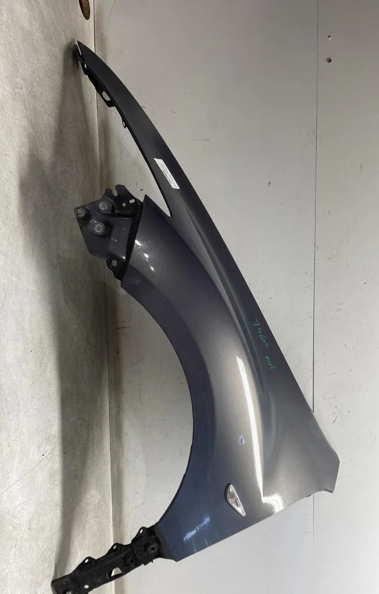 Aile avant gauche Mazda 6 Hatchback (GH) 2.5 mzr (gh5fs) (2007-2013) occasion