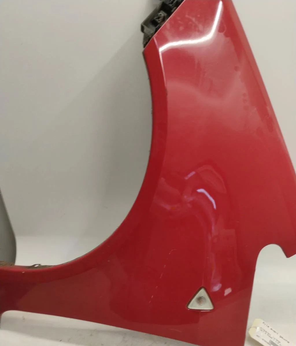 Aile avant gauche Mitsubishi COLT VI (Z3_A, Z2_A) 1.5 di-d (z39a) (2004-2012) occasion
