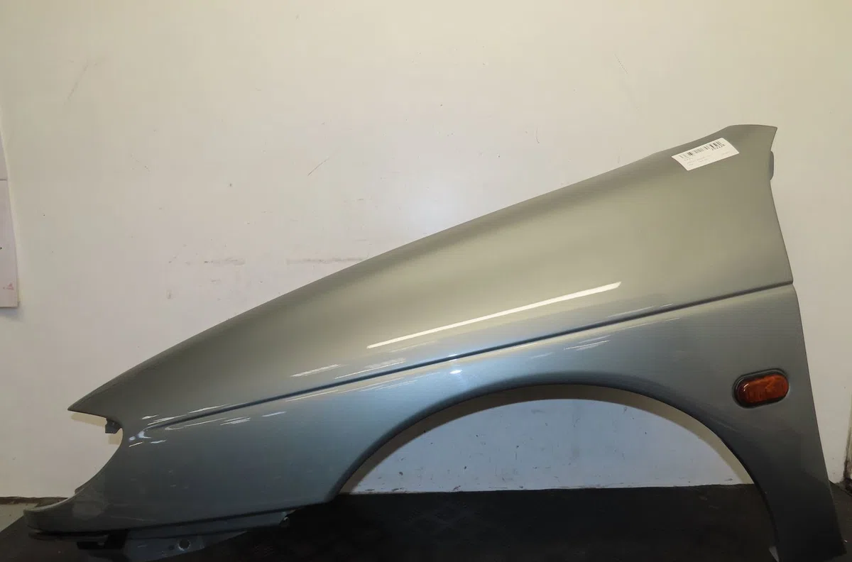 Aile avant gauche Renault MEGANE I (BA0-1_) 1.9 d eco (ba0a, ba0u, ba0r) (1996-2003) occasion