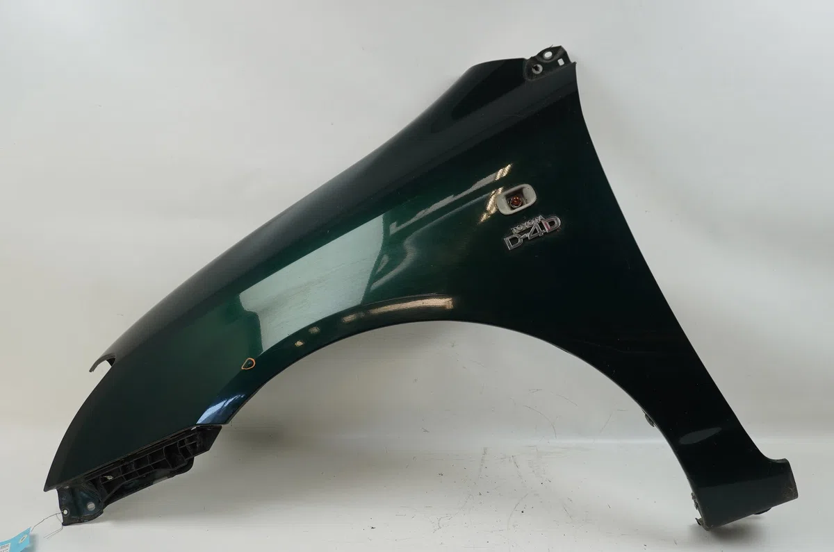 Aile avant gauche Toyota COROLLA (_E12_) 2.0 d-4d (cde120_) (2002-2006) occasion