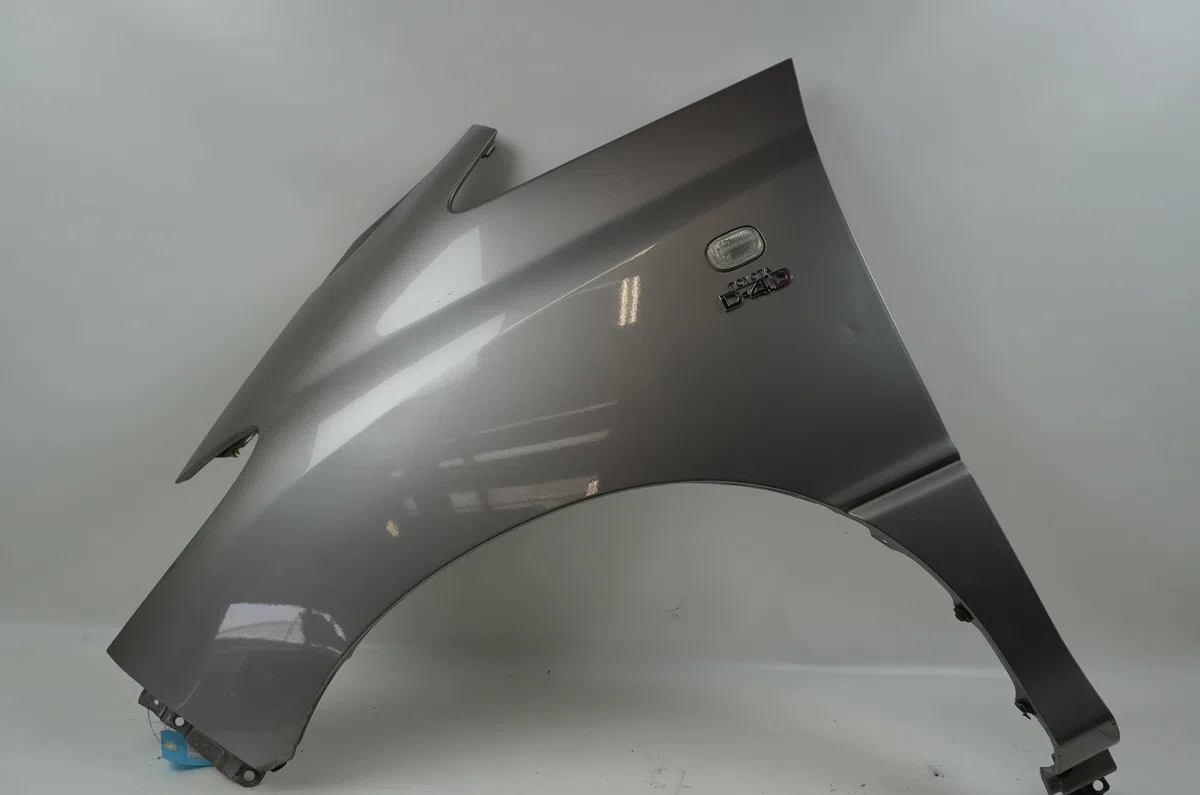 Aile avant gauche Toyota PREVIA II (_R3_) 2.0 d-4d (clr30_) (2001-2006) occasion