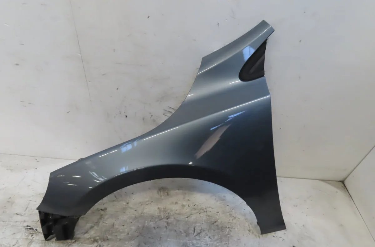 Aile avant gauche Volvo V40 Cross Country (526) D2 (2012-2016) occasion