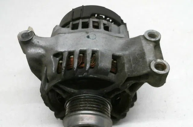 Alternateur Alfa romeo MITO (955_) 1.4 turbo multiair (955axm1a, 955axr11) (2009-2014) occasion