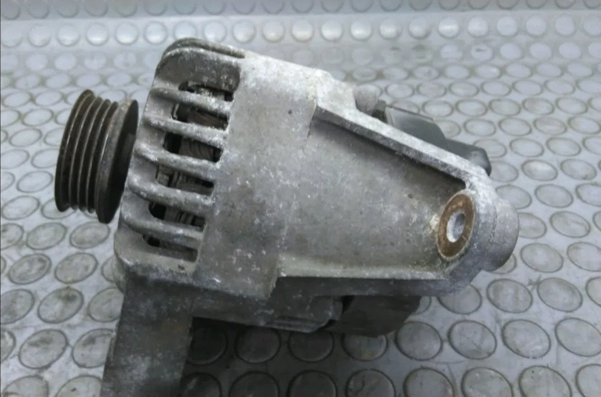 Alternateur Fiat SEICENTO - 600 (187_) 1.1 (187axb, 187axb1a, 187axc1a02) (1998-2010) occasion
