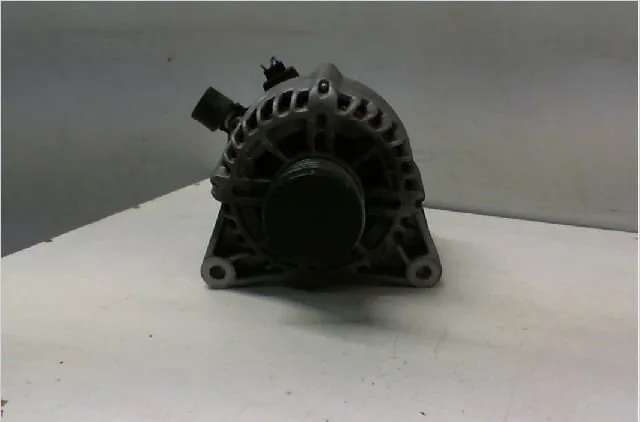 Alternateur FORD FIESTA V Phase 1 09-2002--10-2005 occasion