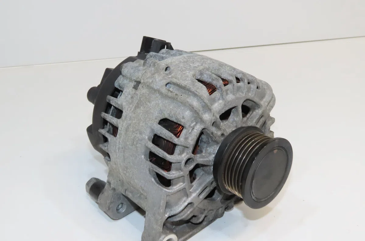 Alternateur Ford FIESTA VI (CB1, CCN) 1.6 tdci (2008-2012) occasion