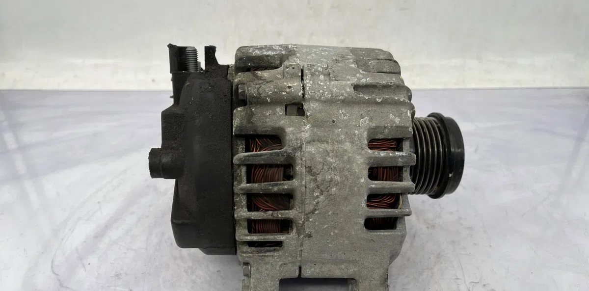 Alternateur FORD FOCUS 3 PHASE 1 occasion