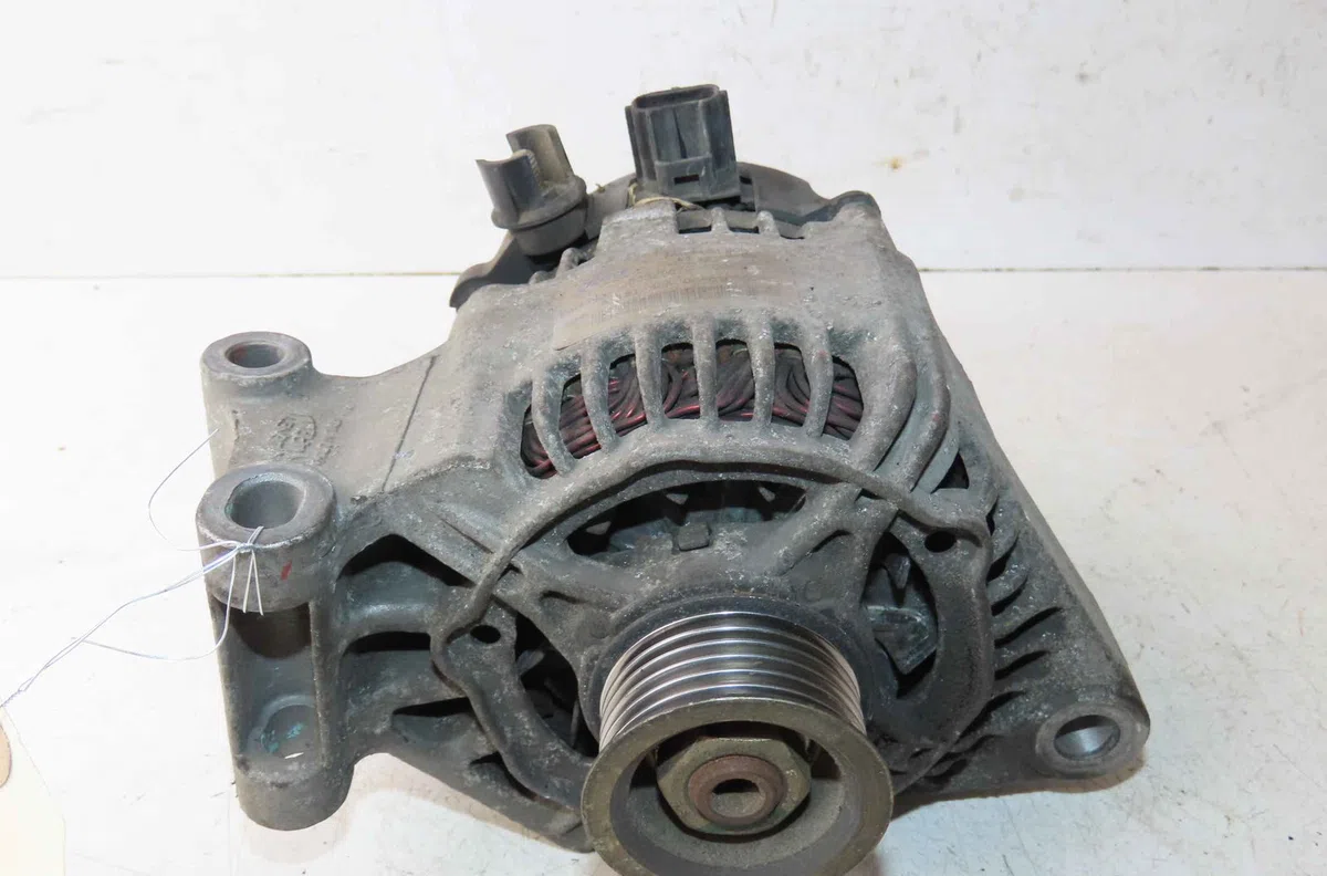 Alternateur FORD FOCUS I occasion