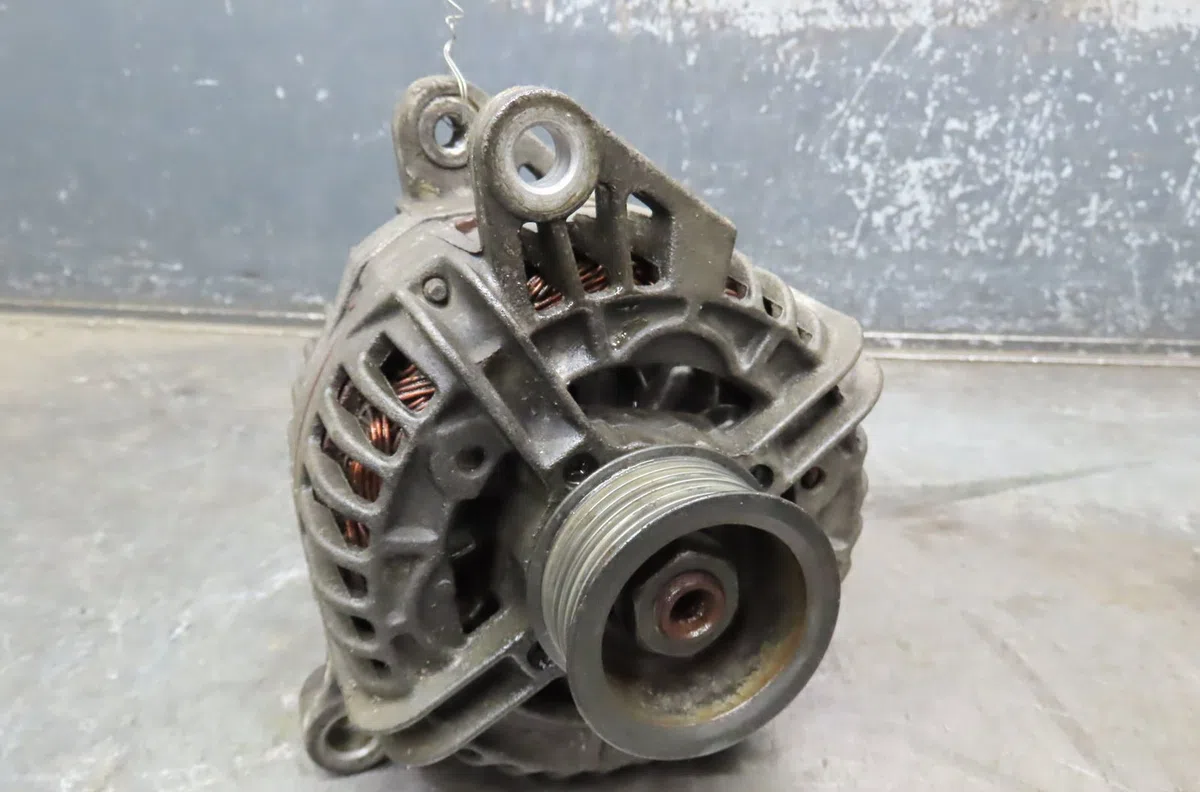 Alternateur Jeep GRAND CHEROKEE II (WJ, WG) 4.0 4x4 (1999-2005) occasion