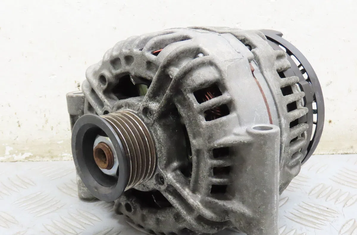 Alternateur Mini MINI (R50, R53) Cooper (2001-2006) 3 portes occasion
