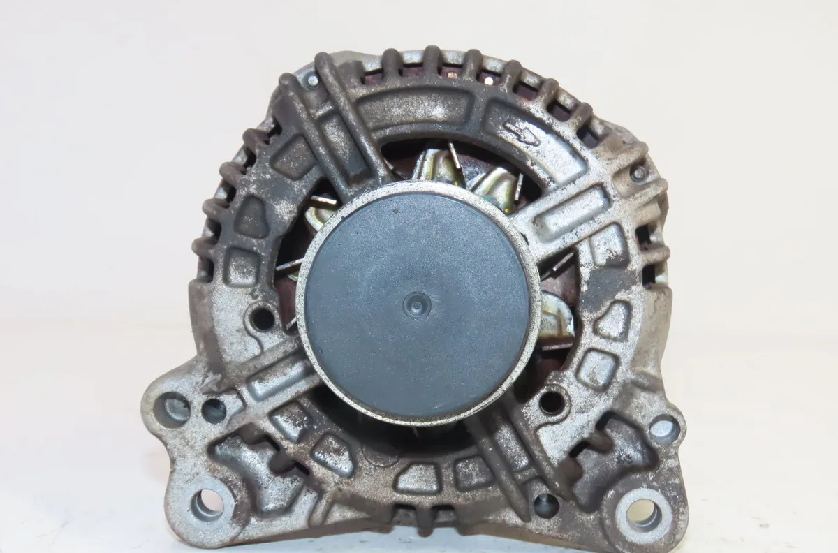 Alternateur Mitsubishi GRANDIS (NA_W) 2.0 di-d (na8w) (2005-2010) occasion