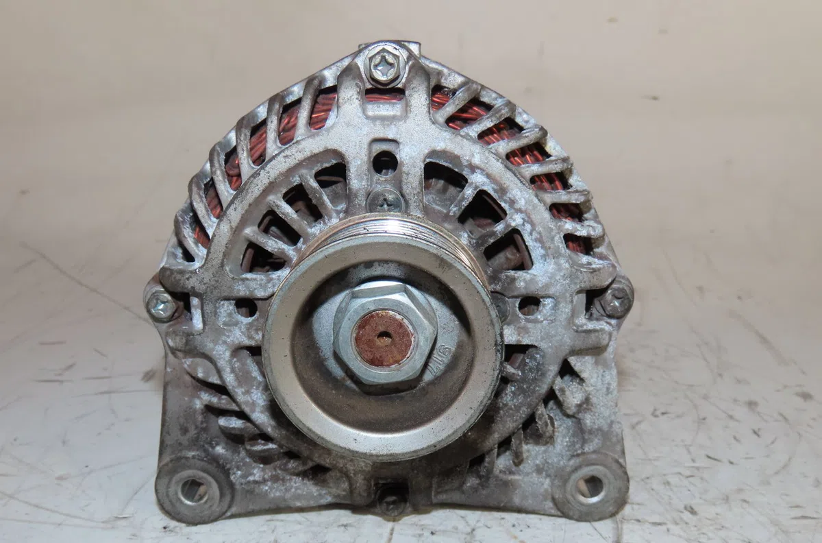 Alternateur Nissan JUKE (F15) 1.6 (2010) 5 portes occasion