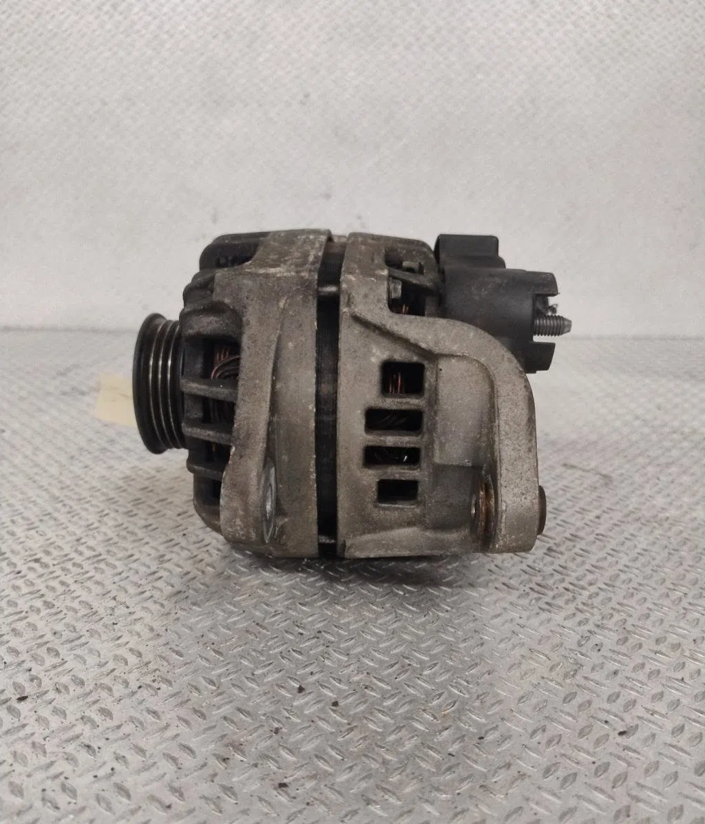 Alternateur Nissan MICRA III (K12) 1.2 16v (2003-2010) occasion