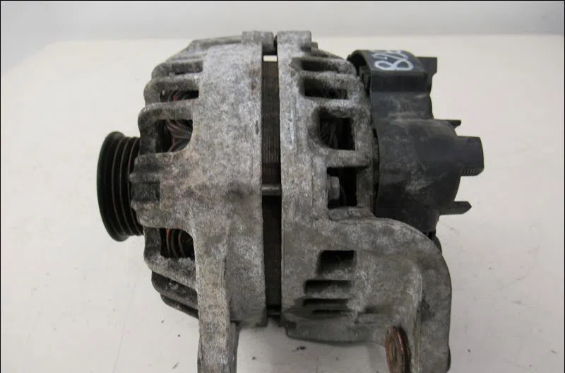 Alternateur Nissan MICRA III (K12) 1.2 16v (2003-2010) occasion