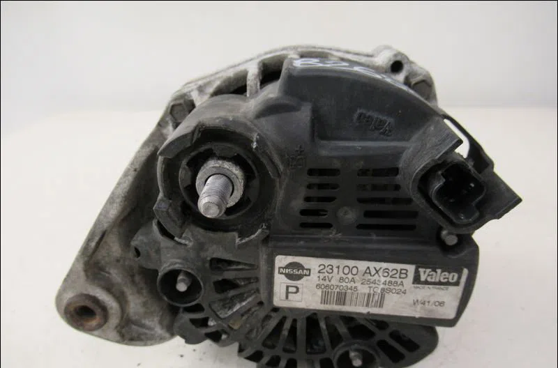 Alternateur Nissan MICRA III (K12) 1.2 16v (2003-2010) occasion