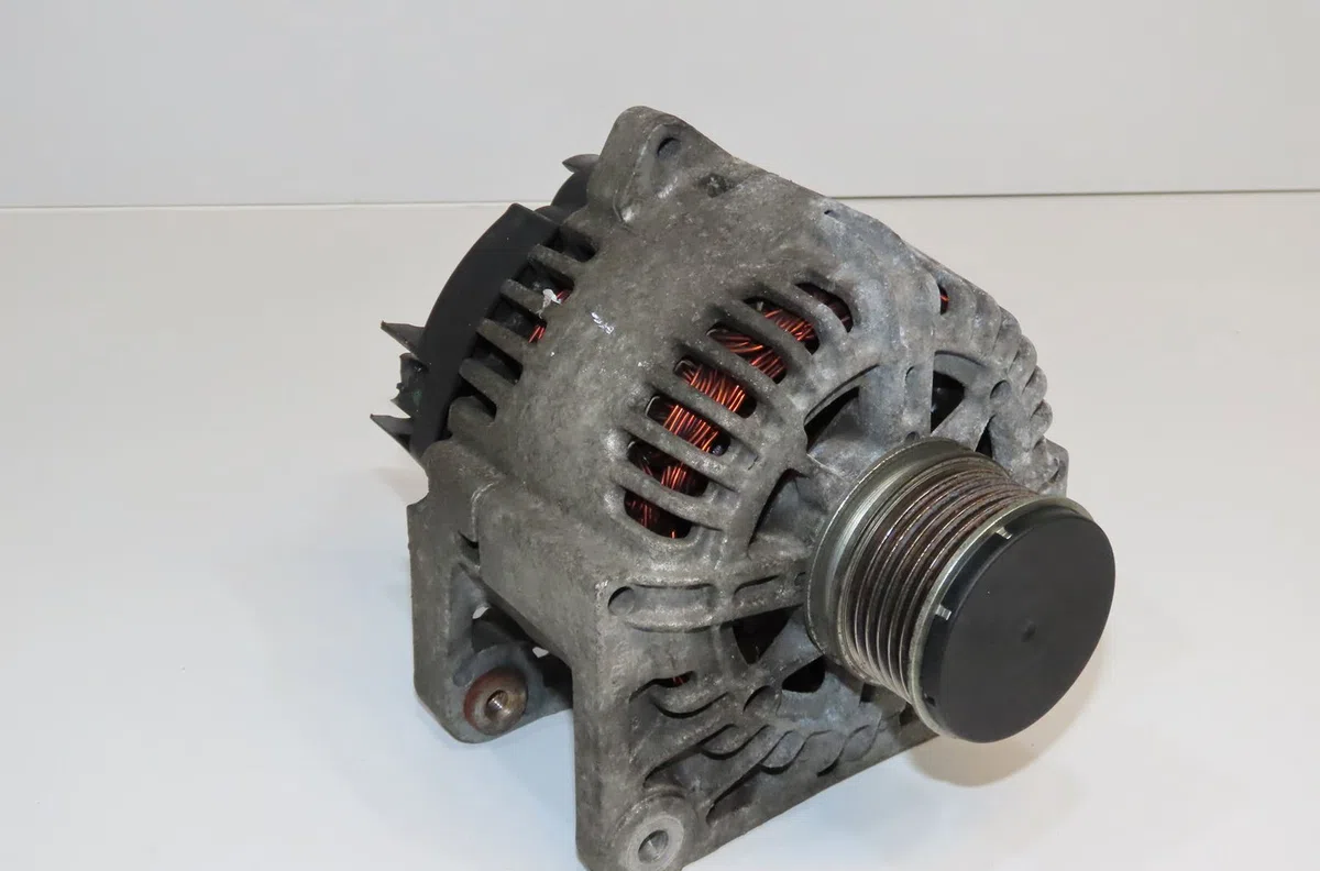 Alternateur Nissan MICRA III (K12) 1.5 dci (2003-2010) occasion