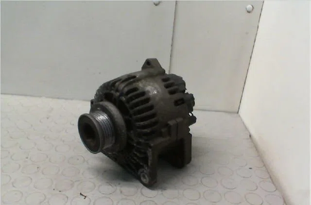 Alternateur NISSAN MICRA III Phase 1 01-2003--07-2005 1.5 DCI 65ch occasion