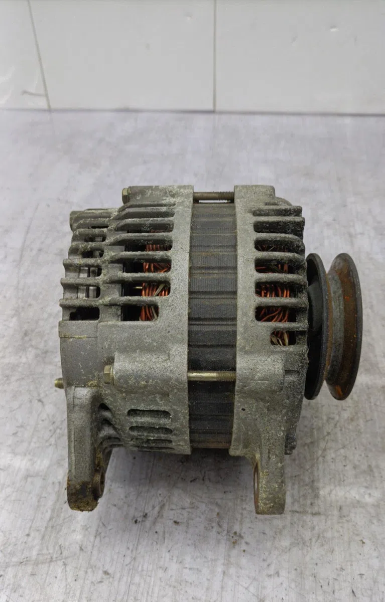 Alternateur NISSAN PRIMERA 2 PHASE 1 BREAK occasion