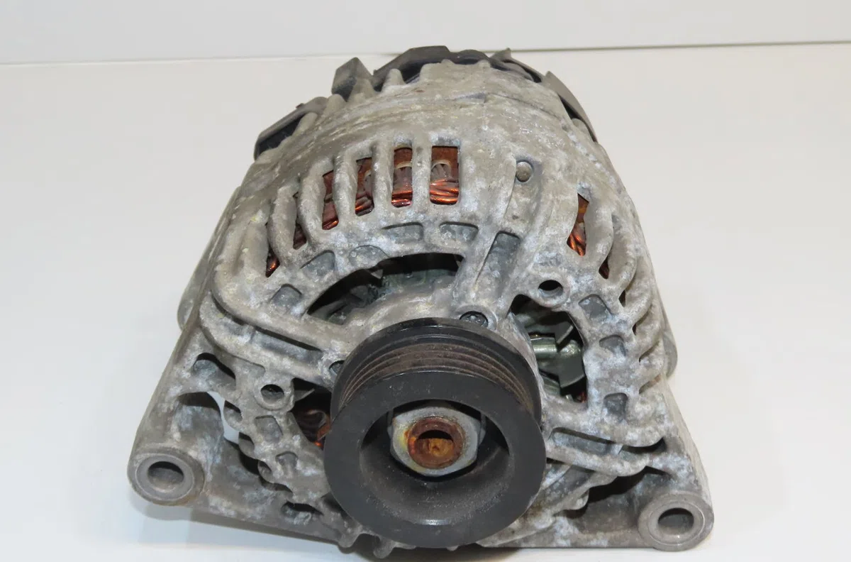 Alternateur Opel CORSA D (S07) 1.0 (l08, l68) (2009-2014) 3 portes occasion